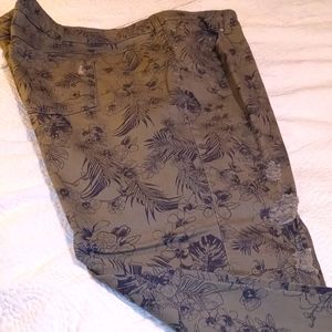 Denim 24/7 Distressed look Tropical print jeans